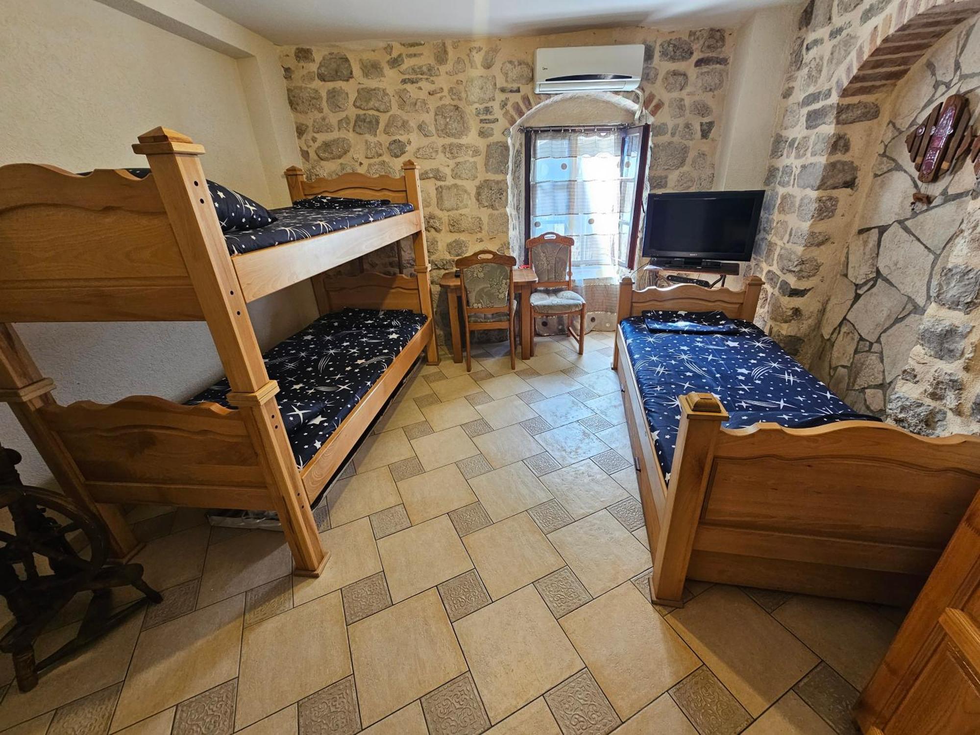 Guest House Sljuka Kotor Zewnętrze zdjęcie