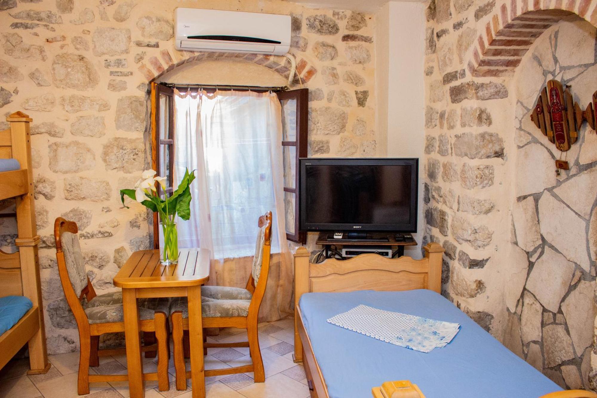 Guest House Sljuka Kotor Zewnętrze zdjęcie
