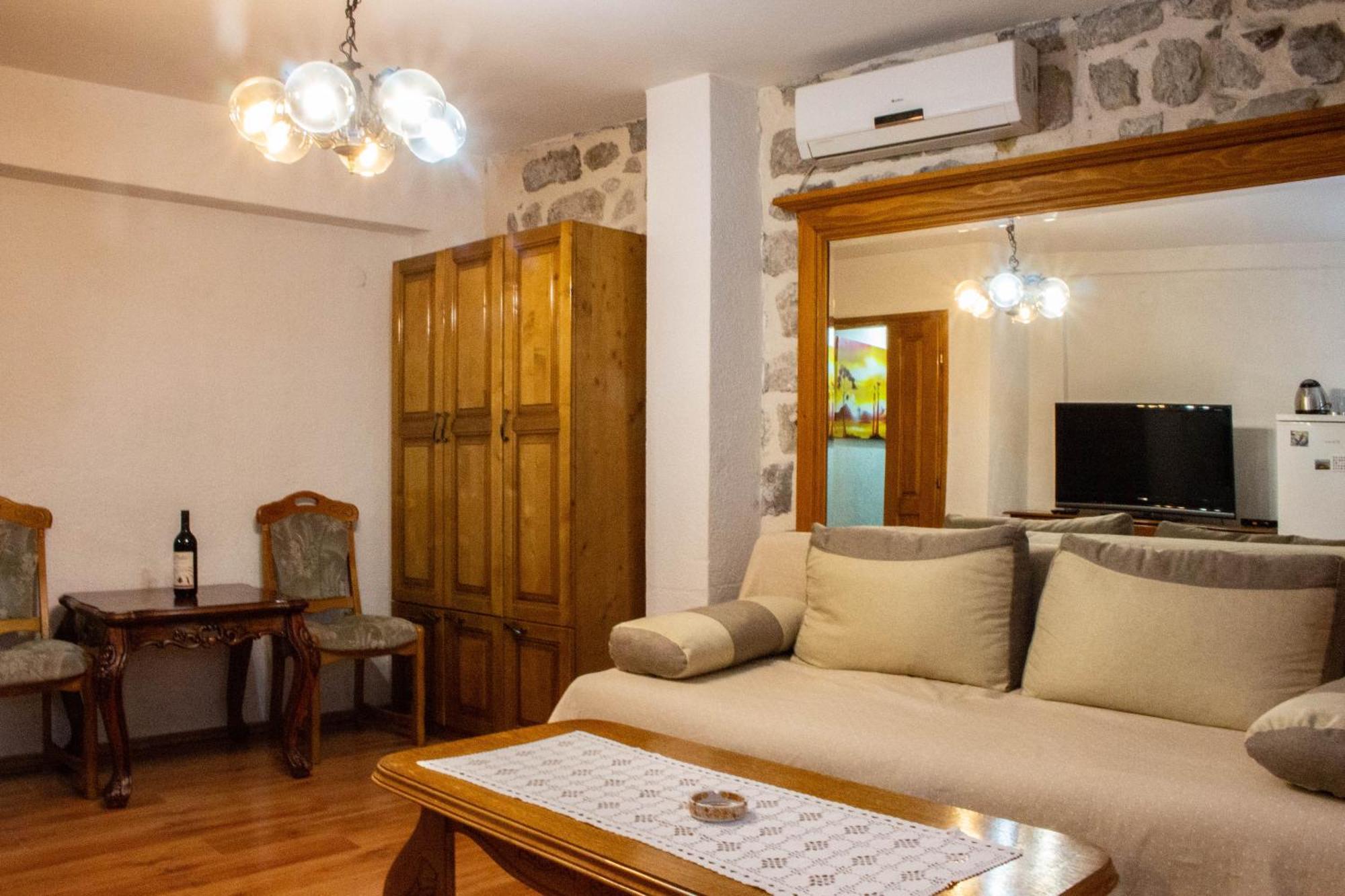 Guest House Sljuka Kotor Zewnętrze zdjęcie
